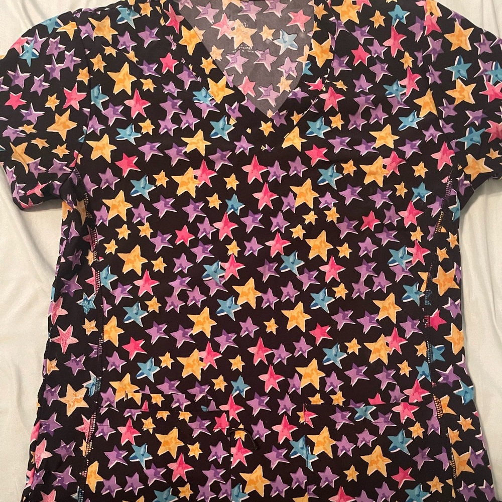 Size small star design, scrub top